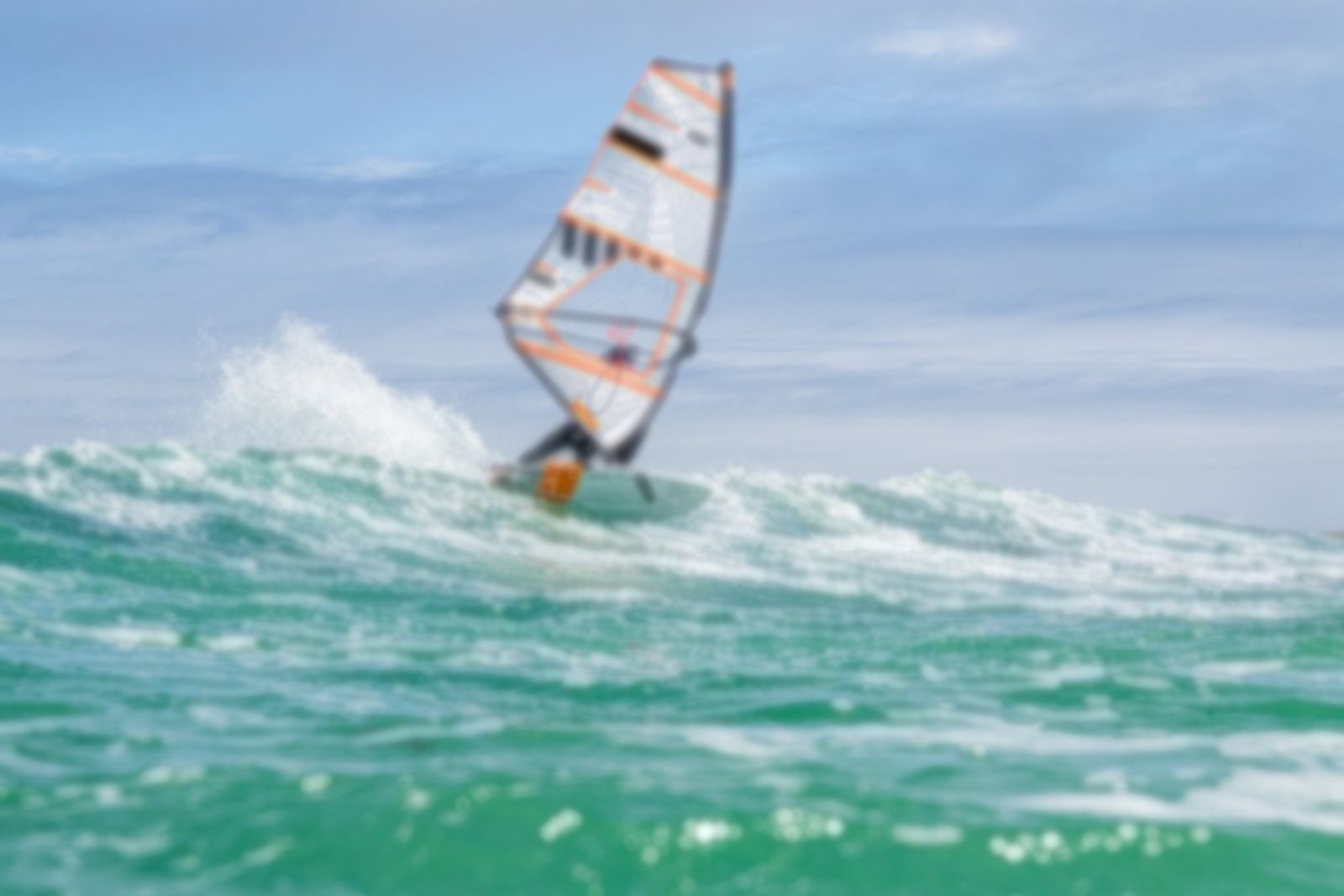 Windsurfing with onesails sails